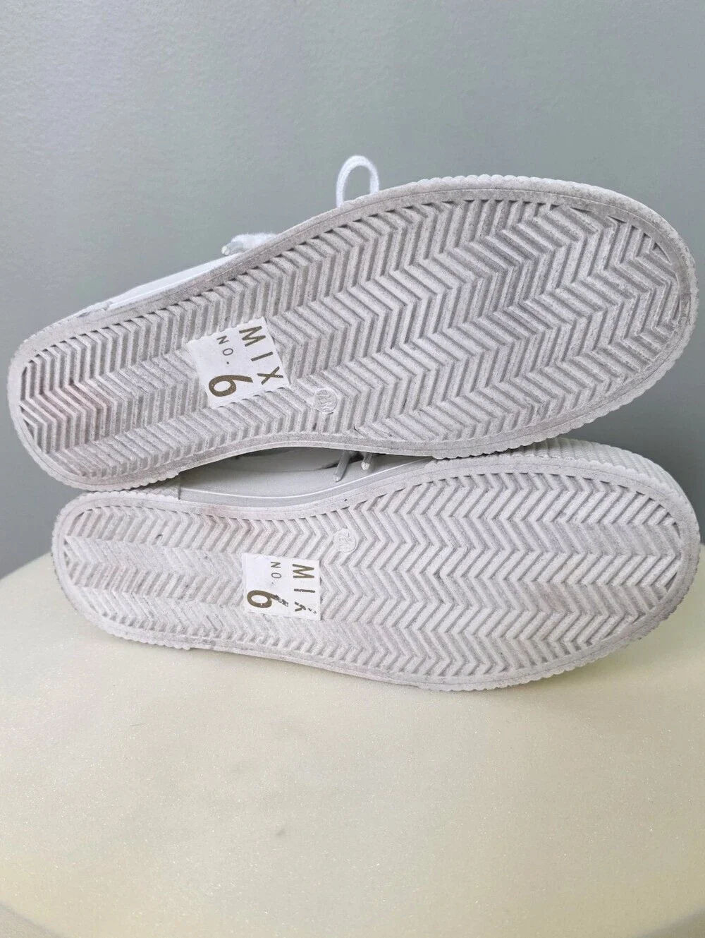 Mix No. 6 Emmalyn Clear Panel Platform Flatform Sneakers White Size 7.5 M - EUC!